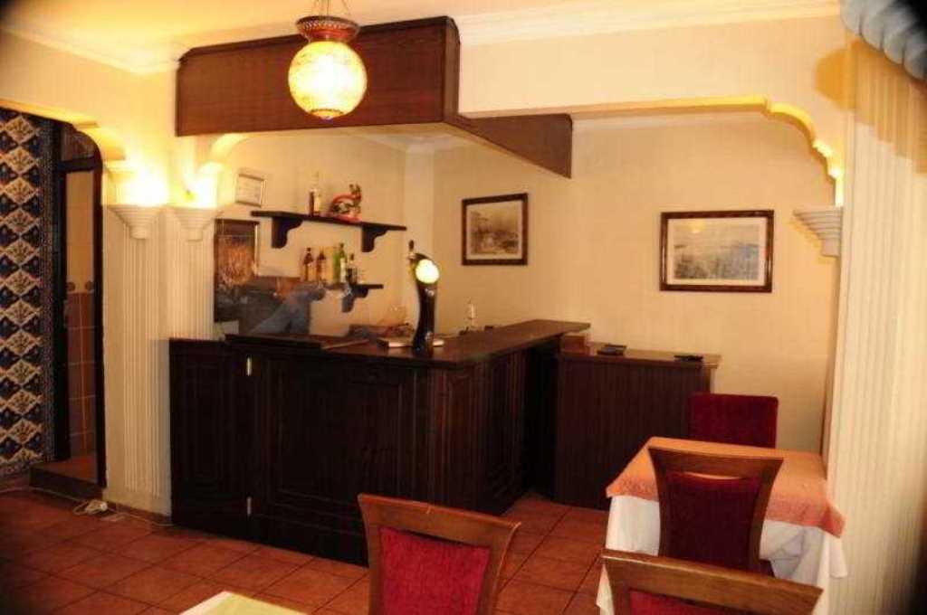 Ares Hotel Истанбул Екстериор снимка