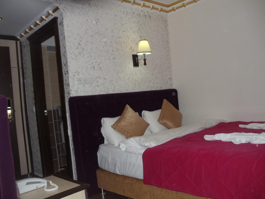 Ares Hotel Истанбул Екстериор снимка